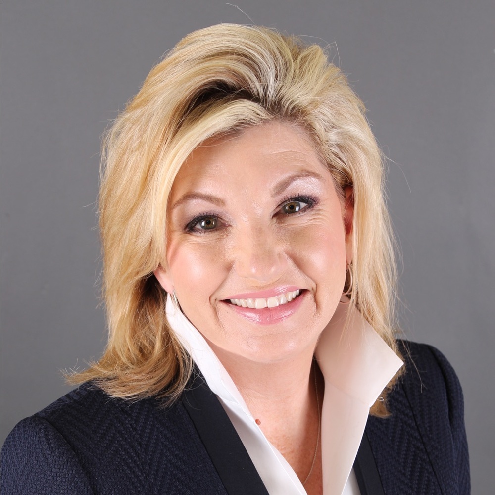 Meet your Posher, Lauralee